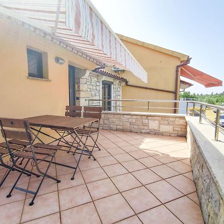 Apartments Morena Rakalj Kültér fotó